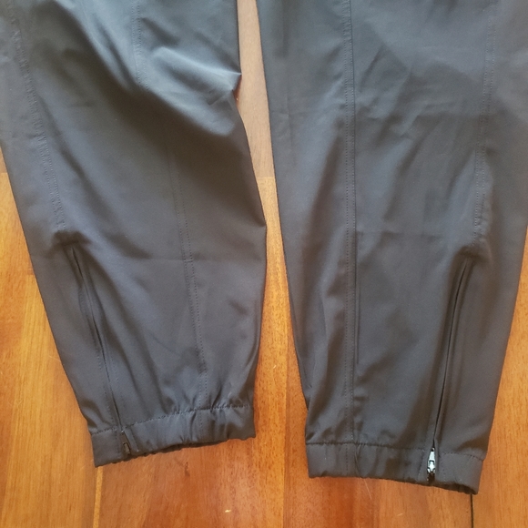 Old Navy Active Black Mens Athletic Pants - Picture 5 of 7